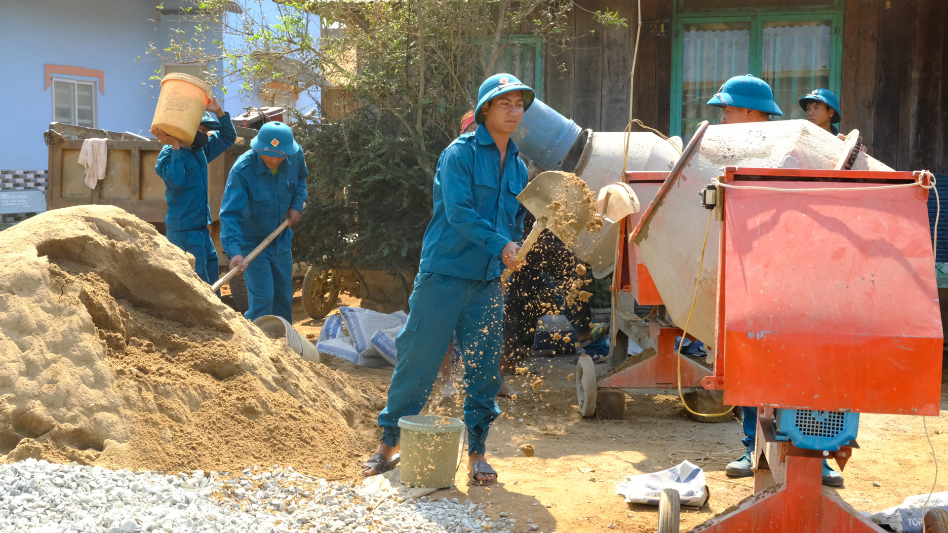 Tạo sức mạnh tổng hợp từ công tác dân vận