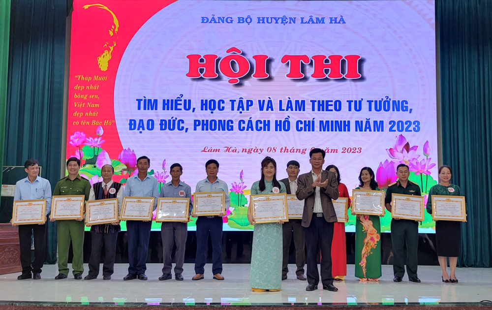 Lâm Hà: Bế mạc Hội thi “Tìm hiểu, học tập và làm theo tư tưởng, đạo đức, phong cách Hồ Chí Minh”