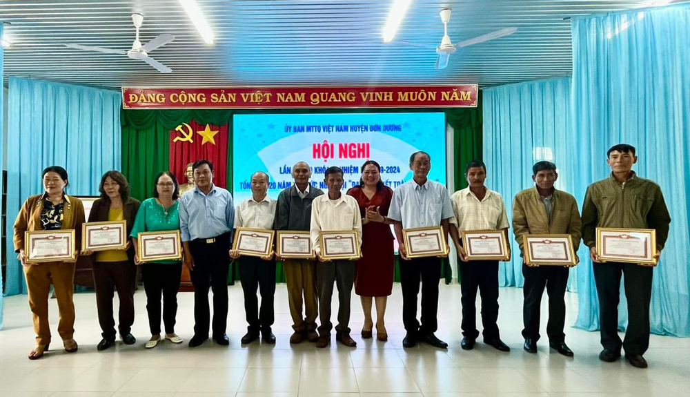 Đơn Dương: Tổng kết 20 năm tổ chức Ngày hội Đại đoàn kết toàn dân tộc