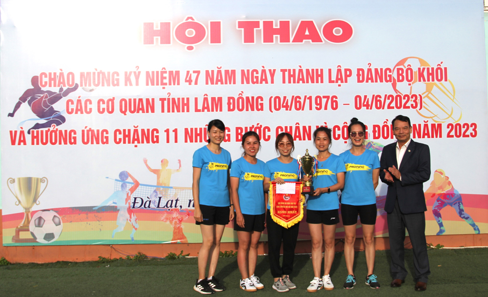 Hội thao kỷ niệm 47 năm ngày thành lập Đảng bộ Khối các cơ quan tỉnh