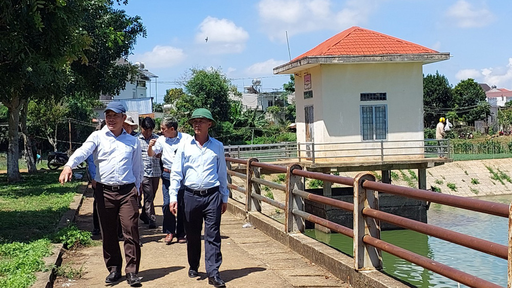 Chủ tịch UBND tỉnh kiểm tra các công trình, dự án tại huyện Đức Trọng