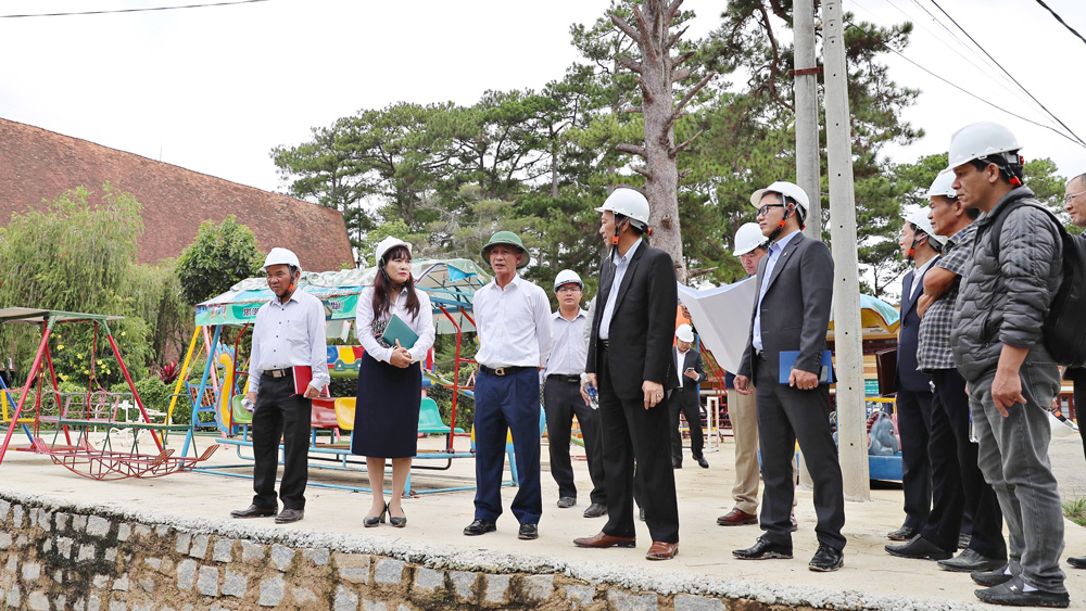 Chủ tịch UBND tỉnh Lâm Đồng Trần Văn Hiệp kiểm tra Dự án Trung tâm Hỗ trợ phát triển giáo dục hoà nhập