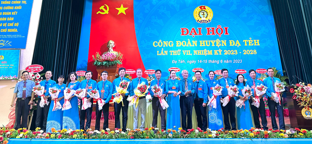 Đại hội Công đoàn Đạ Tẻh lần thứ VII thành công tốt đẹp