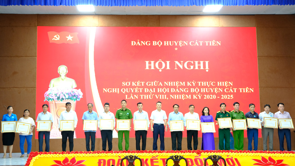 Cát Tiên: Chú trọng công tác kiểm tra, giám sát và chỉnh đốn Đảng