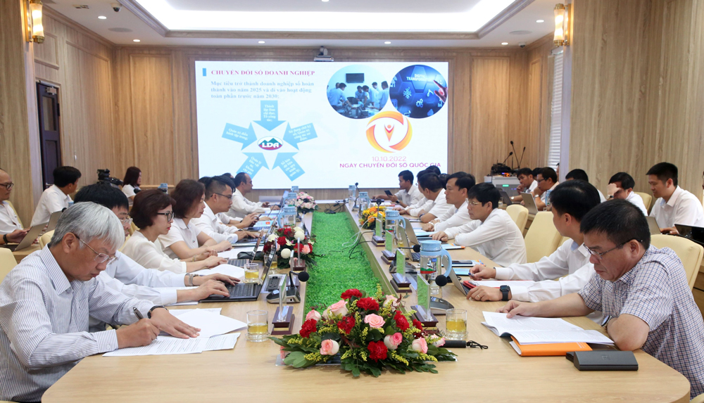 Đảng bộ Công ty Nhôm Lâm Đồng - TKV sơ kết giữa nhiệm kỳ