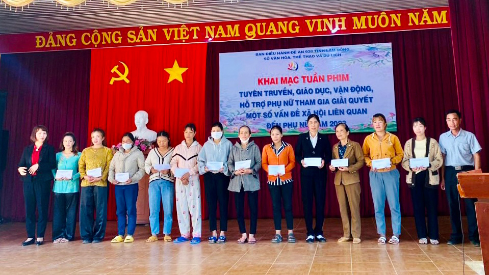 Tuần phim tuyên truyền, giáo dục, vận động, hỗ trợ phụ nữ tham giải quyết một số vấn đề xã hội liên quan đến phụ nữ