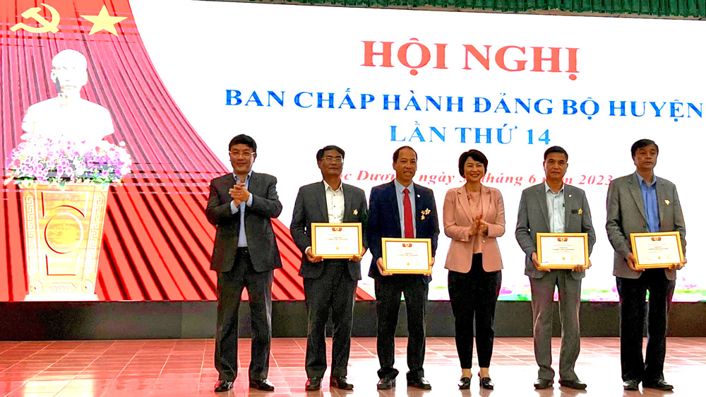 Hội nghị Huyện ủy Lạc Dương lần thứ 14
