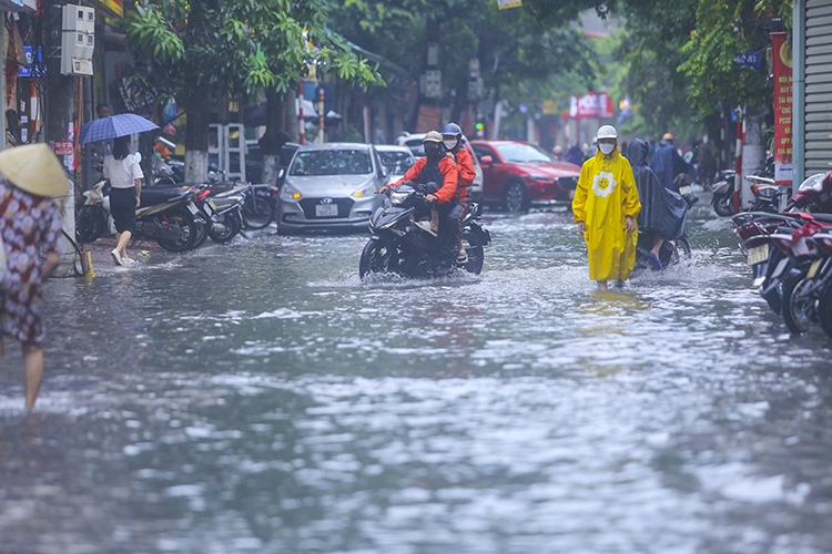 Thời tiết ngày 28/6: Tây Nguyên và Nam Bộ có mưa rào và dông