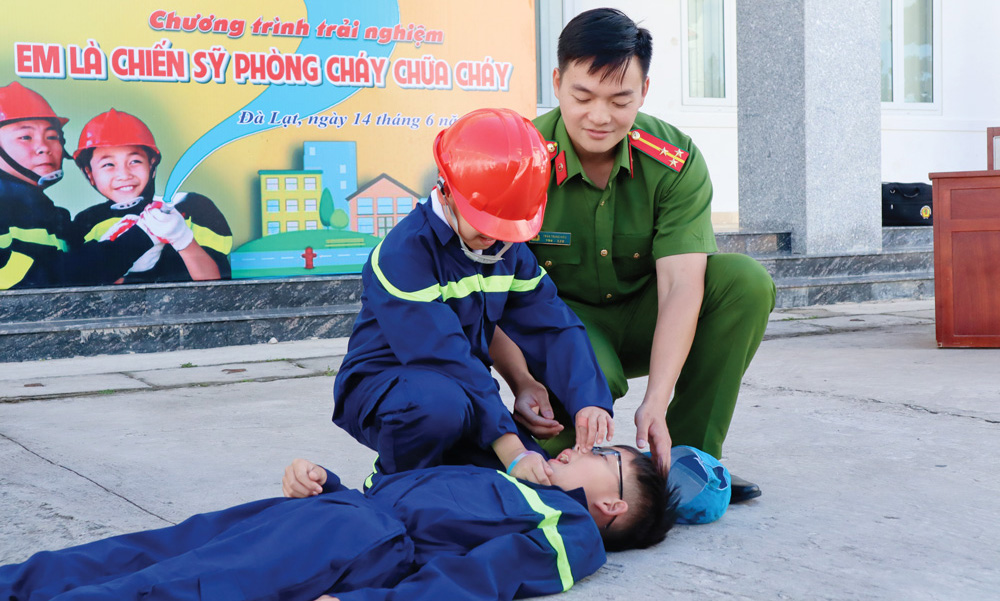 Tăng cường trang bị kỹ năng phòng cháy, chữa cháy cho trẻ em
