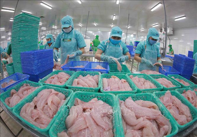 Ngân hàng cũng ‘đỏ mắt’ tìm khách vay