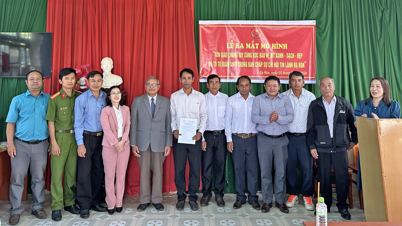 Đơn Dương: Ra mắt mô hình cơ sở tôn giáo tham gia bảo vệ môi trường và ứng phó với biến đổi khí hậu