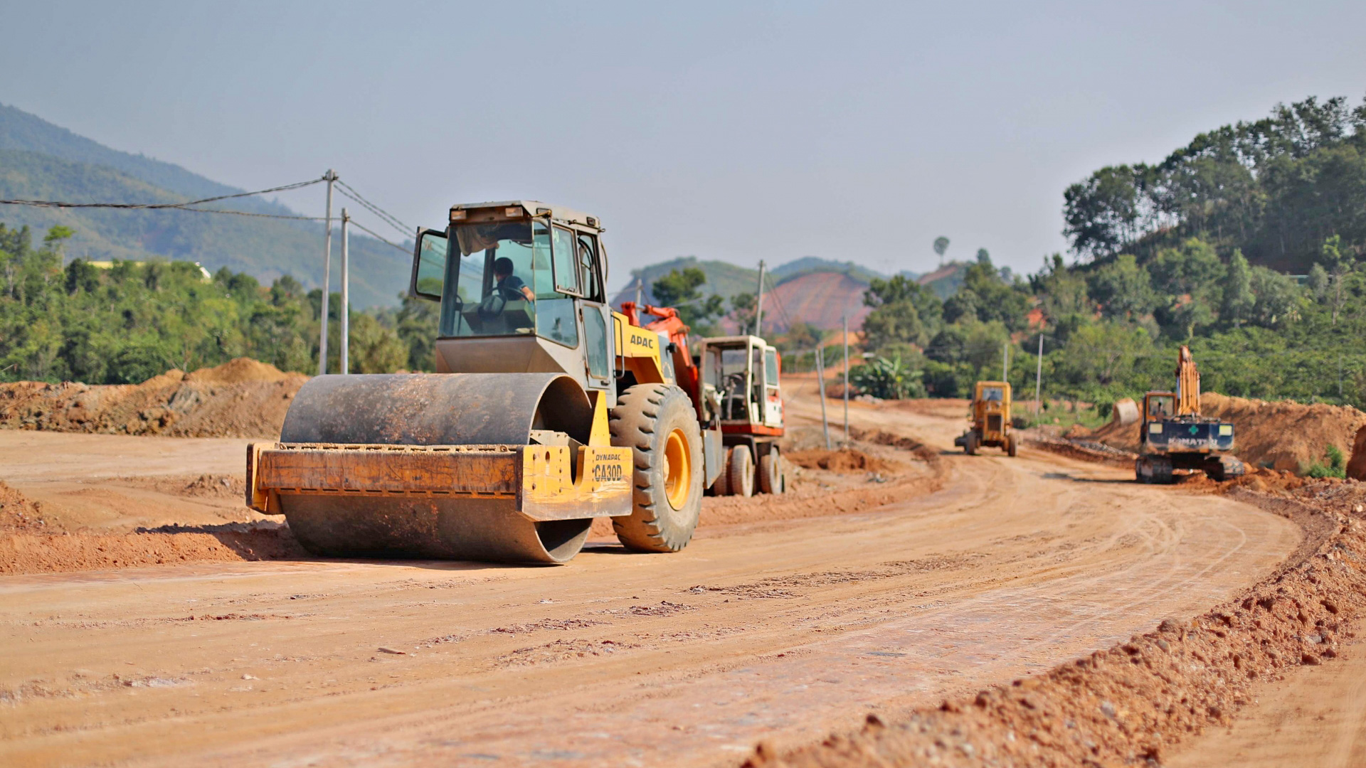 Khẩn trương đẩy nhanh tiến độ đầu tư và giải ngân vốn bố trí năm 2024
