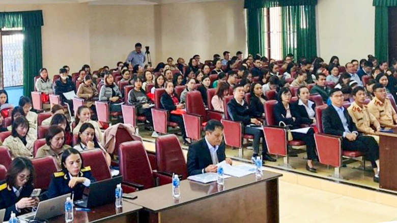 Truyền thông, đối thoại chính sách pháp luật về bảo hiểm và thuế với các doanh nghiệp