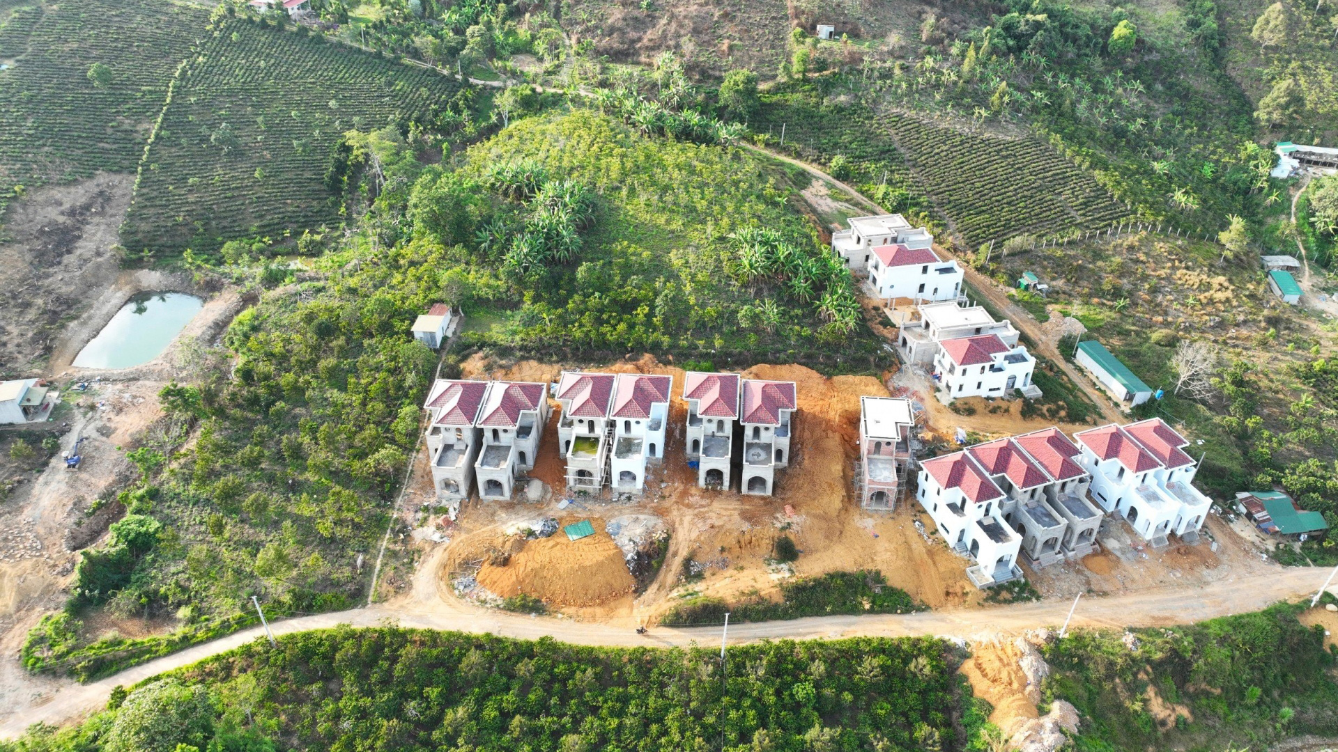 Bảo Lâm: Đôn đốc xử lý khu nhà liền kề xây dựng không phép tại xã Lộc Thành