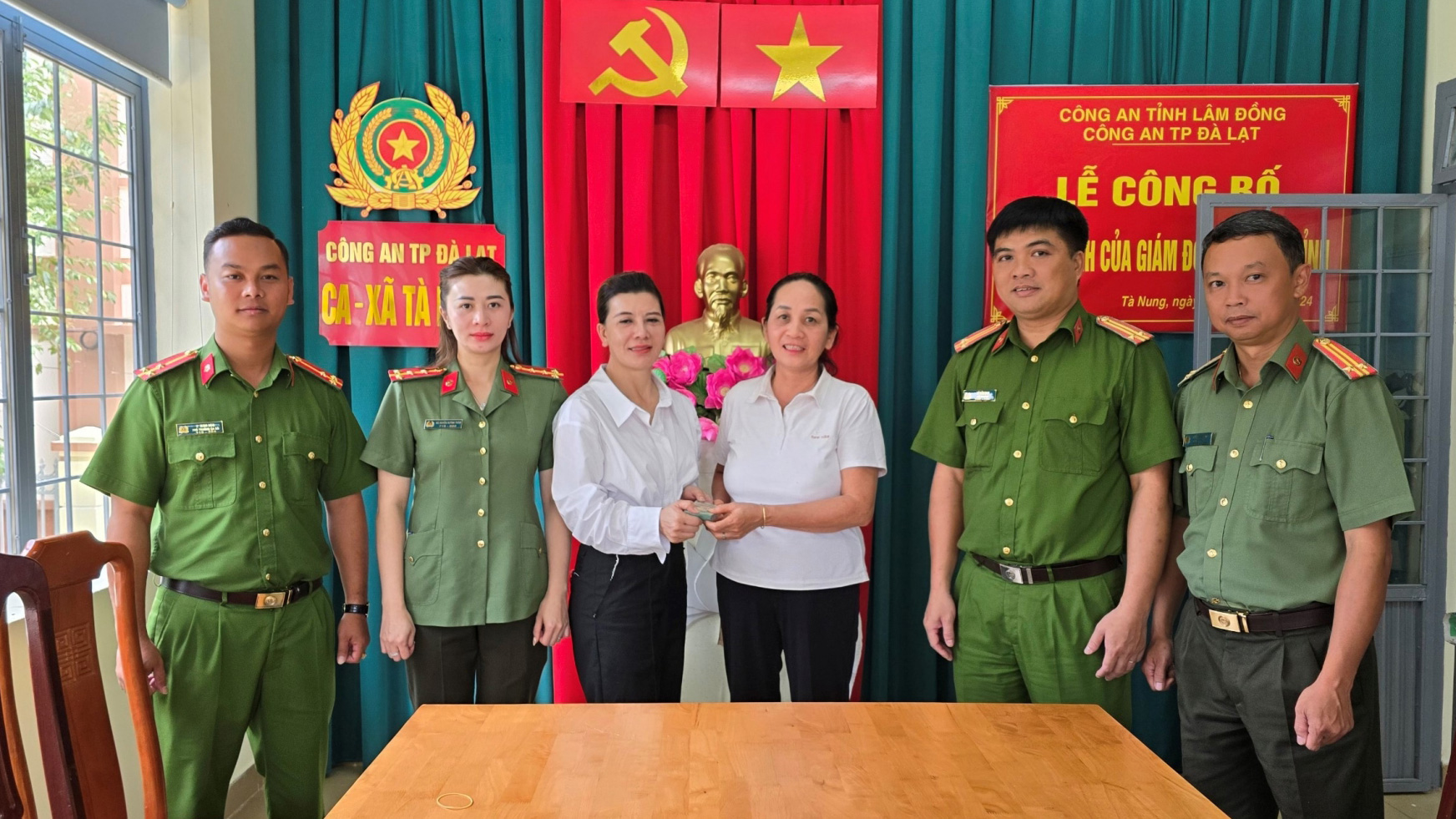 ​​​​​​​Trả lại 72 triệu đồng do người lạ chuyển nhầm tài khoản