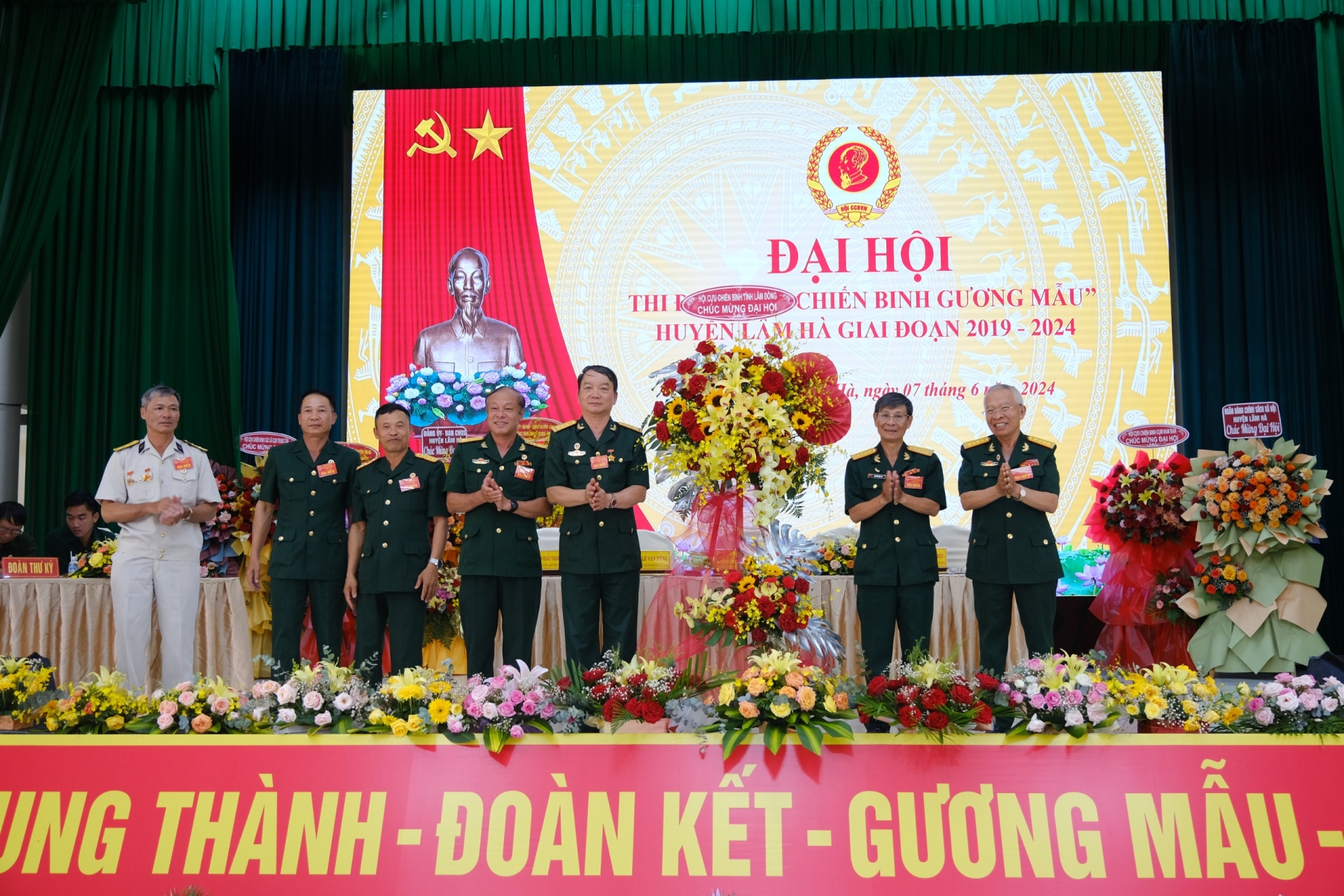 Lâm Hà tổ chức thành công Đại hội Thi đua “Cựu chiến binh gương mẫu”