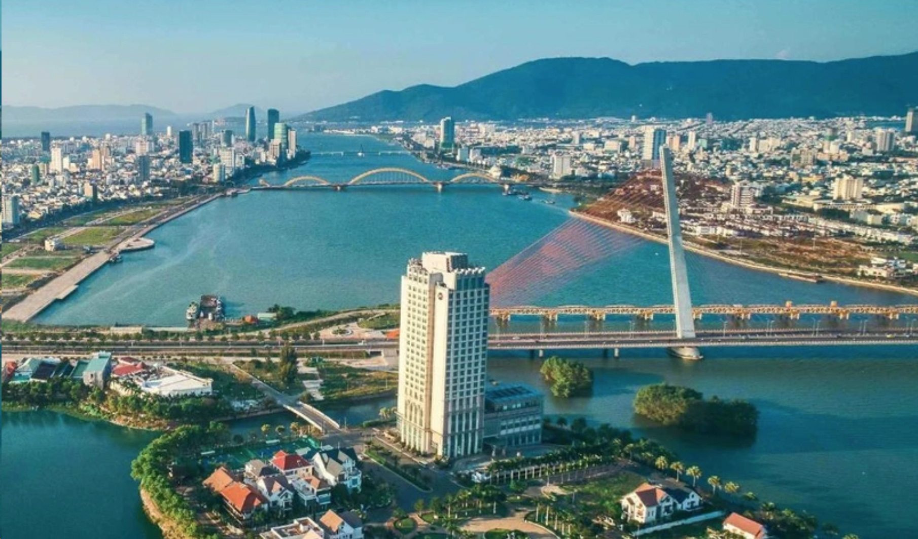 Hôm nay, Quốc hội biểu quyết thông qua nhiều nghị quyết và dự án luật quan trọng