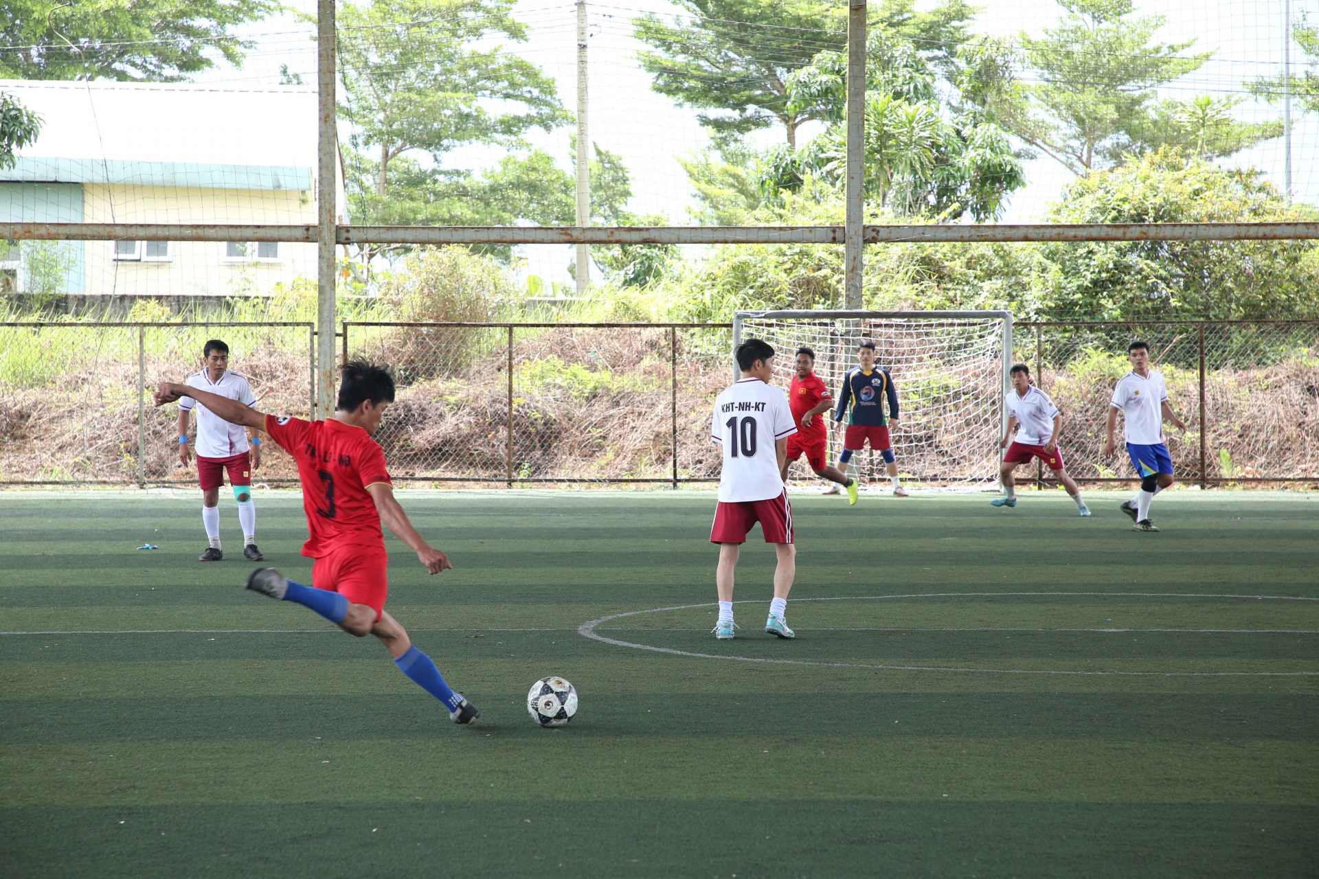 Sôi nổi Giải Bóng đá tranh cup Alumin lần thứ VII  năm 2024