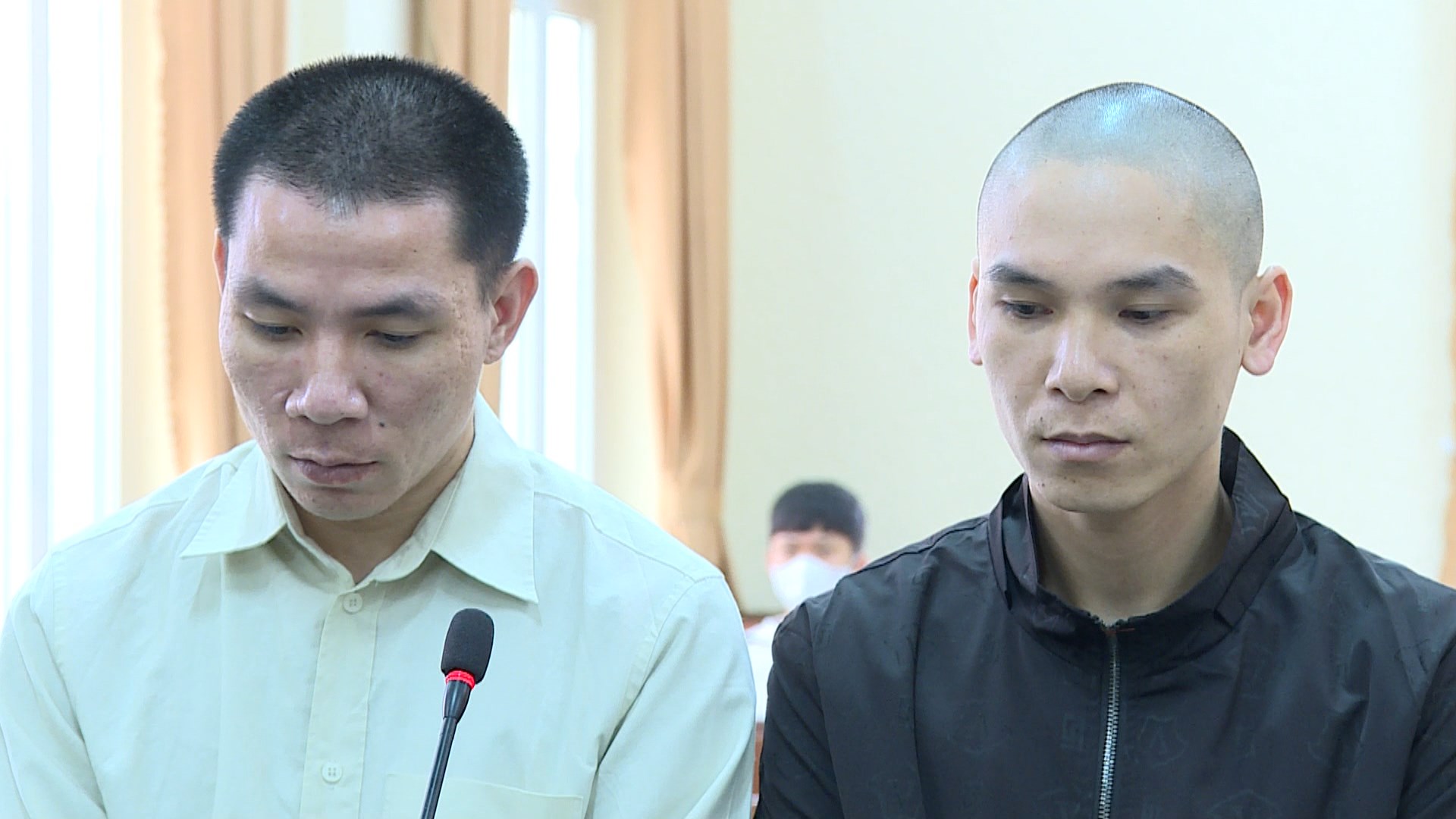 Mua bán trái phép chất ma tuý, 2 đối tượng lãnh án 32 năm tù giam