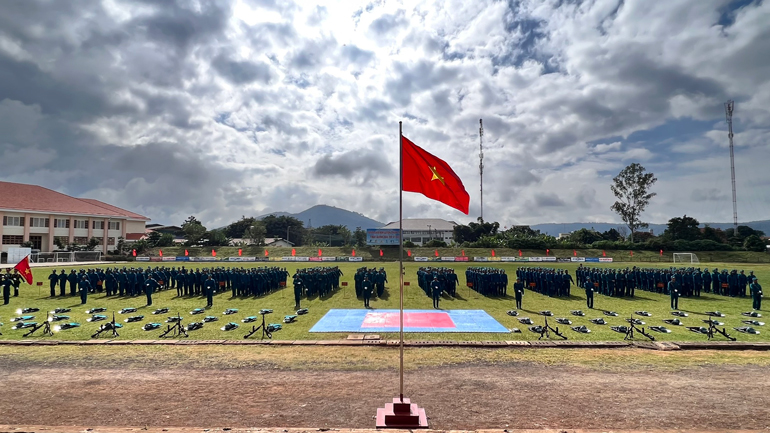 Rực rỡ vườn hoa thi đua Quyết thắng