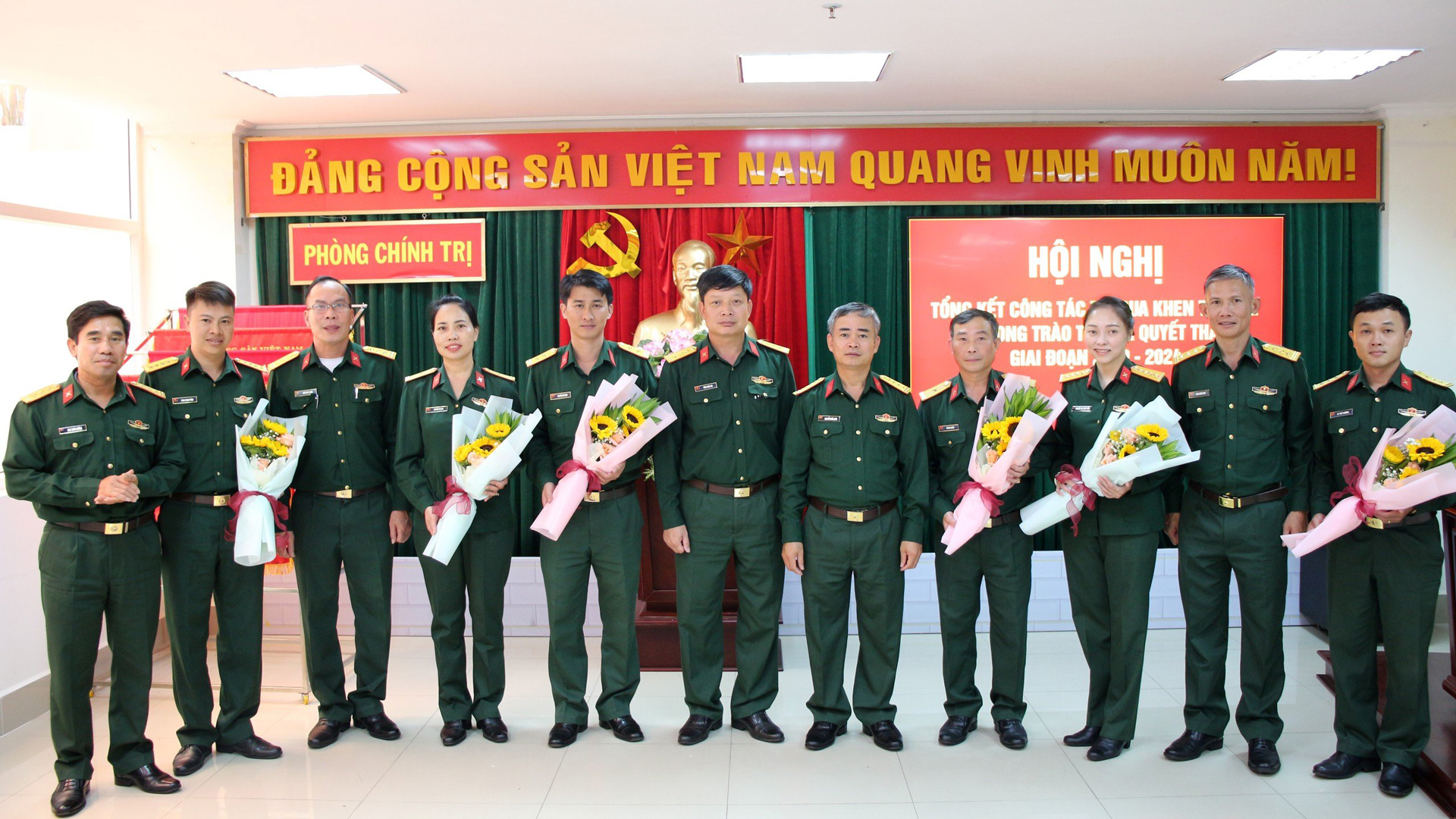 Giữ vững ngọn cờ đầu trong Phong trào thi đua Quyết thắng