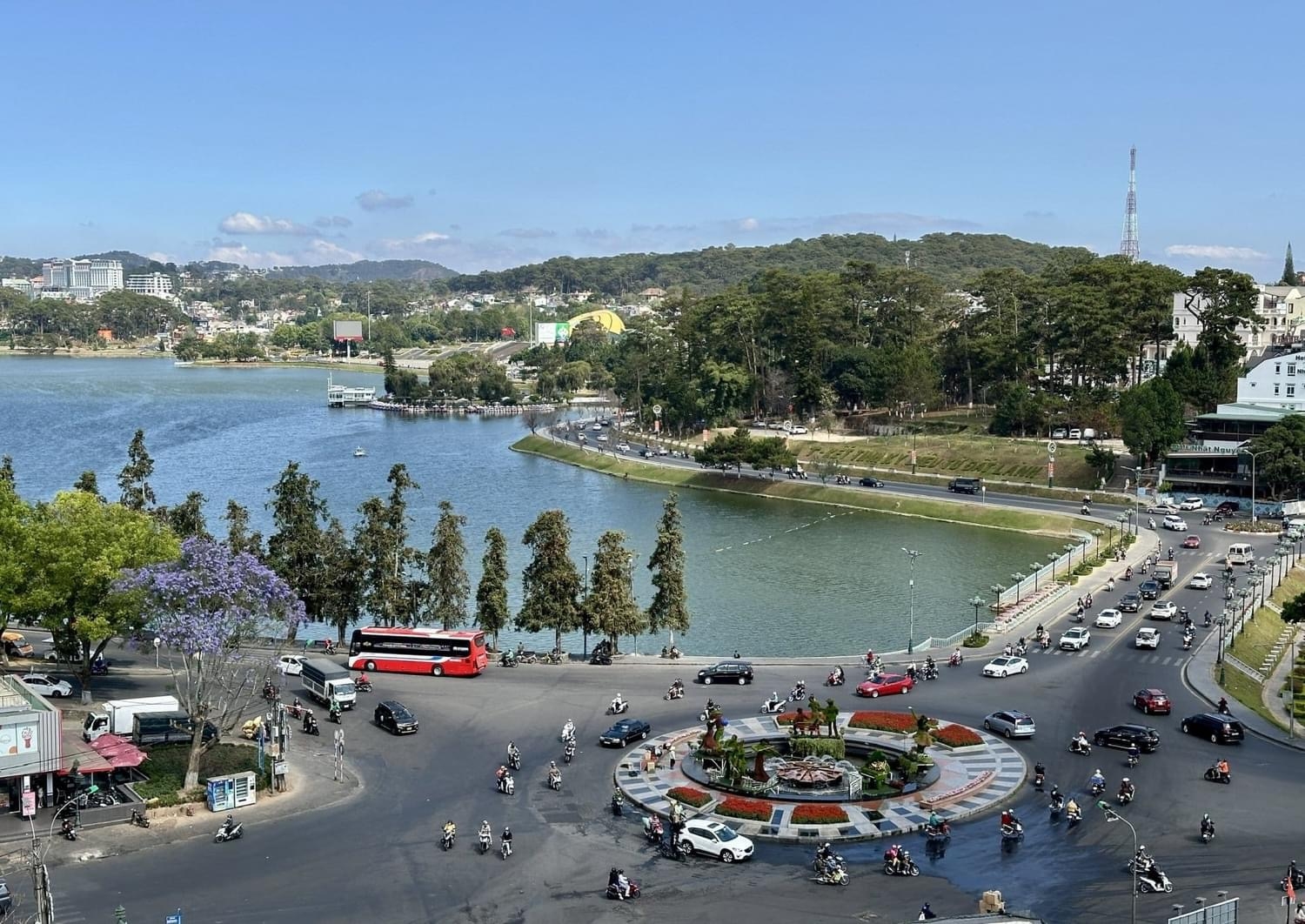 Đà Lạt: Tăng cường đảm bảo trật tự an toàn giao thông dịp Tuần lễ vàng Du lịch