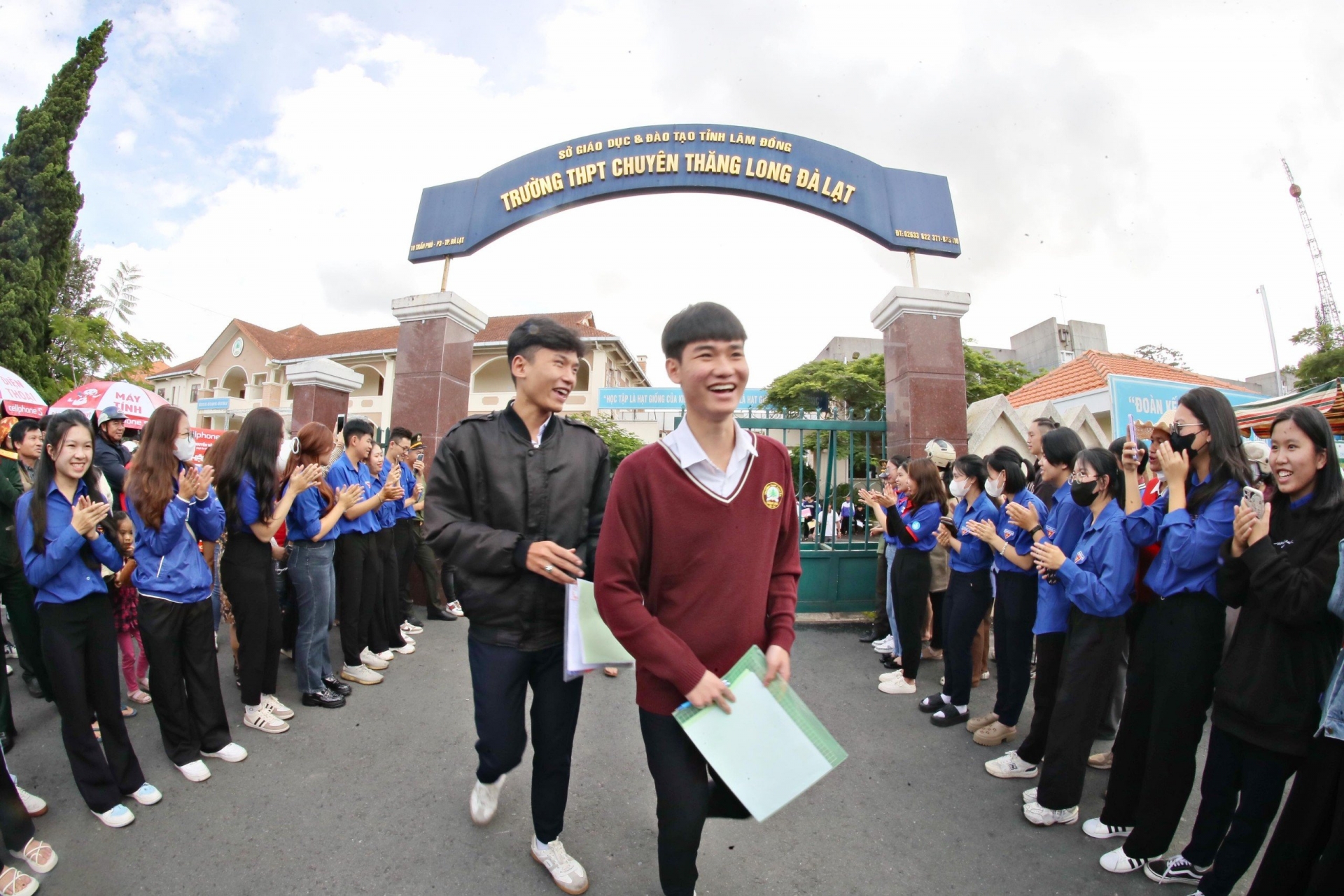 39 thí sinh vắng mặt trong môn thi đầu tiên