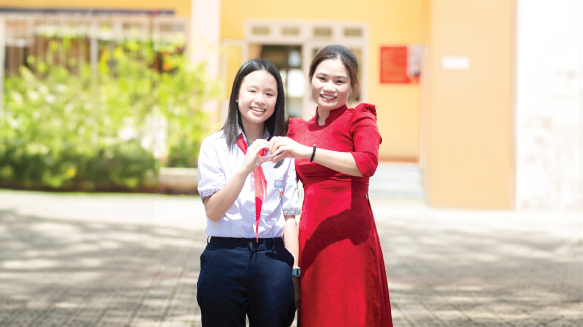 Tấm gương một học sinh xuất sắc toàn diện