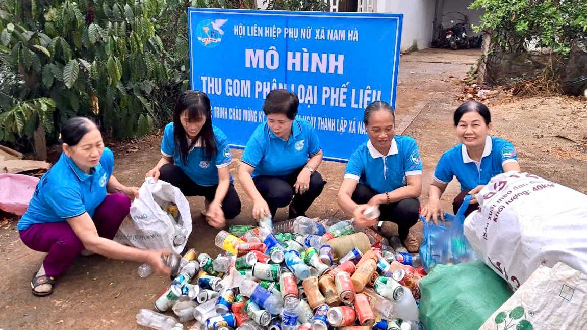 Vận động hội viên, phụ nữ tham gia bảo vệ môi trường