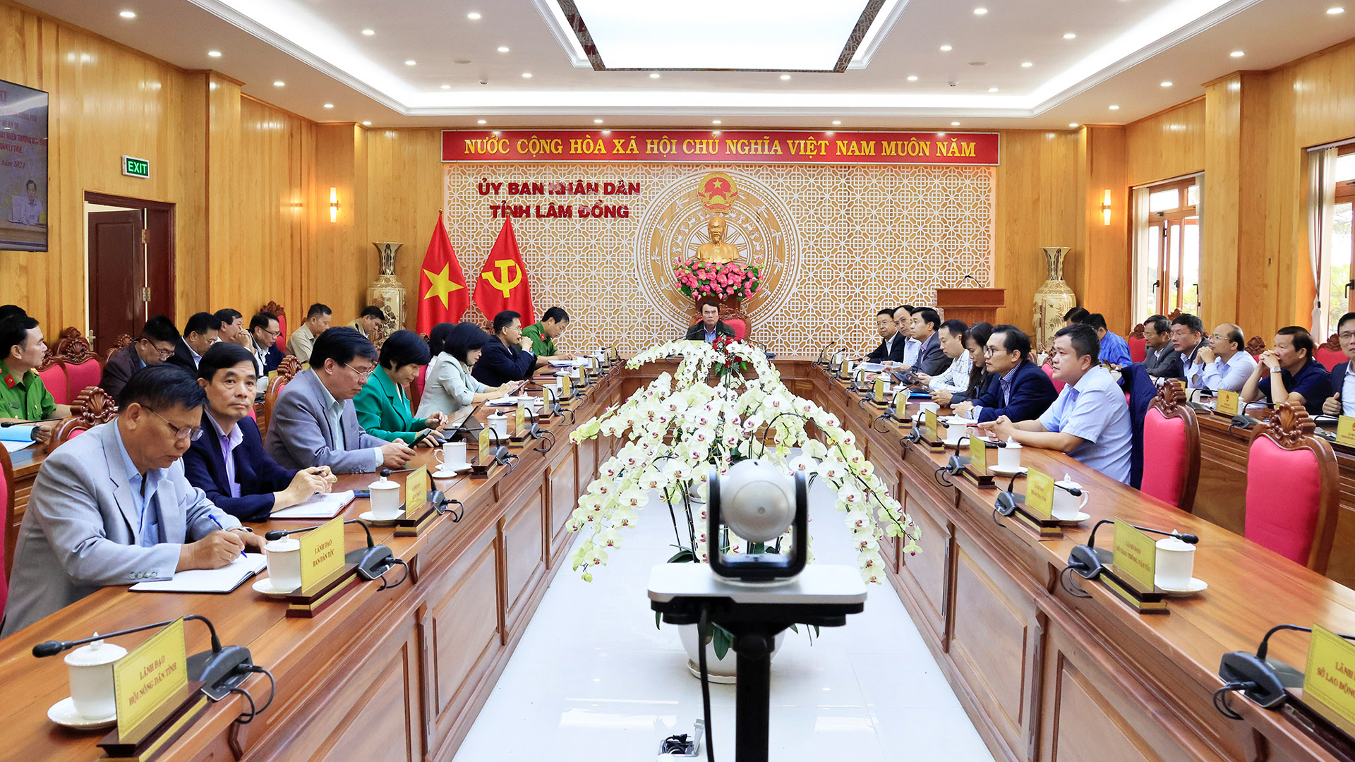 Nỗ lực tháo gỡ các “điểm nghẽn” trong triển khai Đề án 06