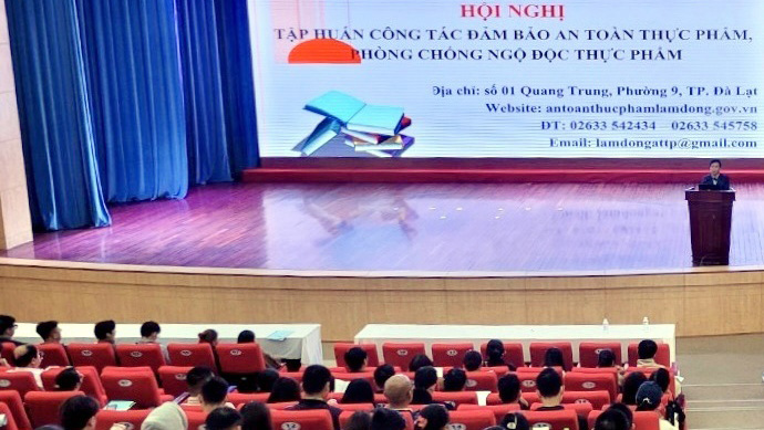 Bảo đảm an toàn thực phẩm, phòng, chống ngộ độc thực phẩm
