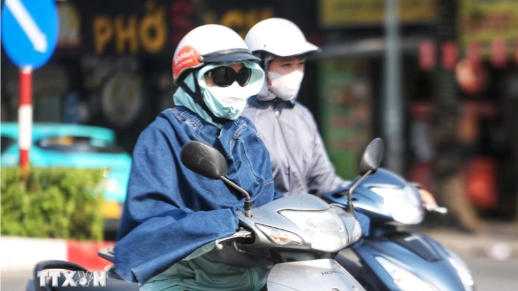 Khu vực Trung Bộ nắng nóng gay gắt, có nơi nhiệt độ trên 39 độ C