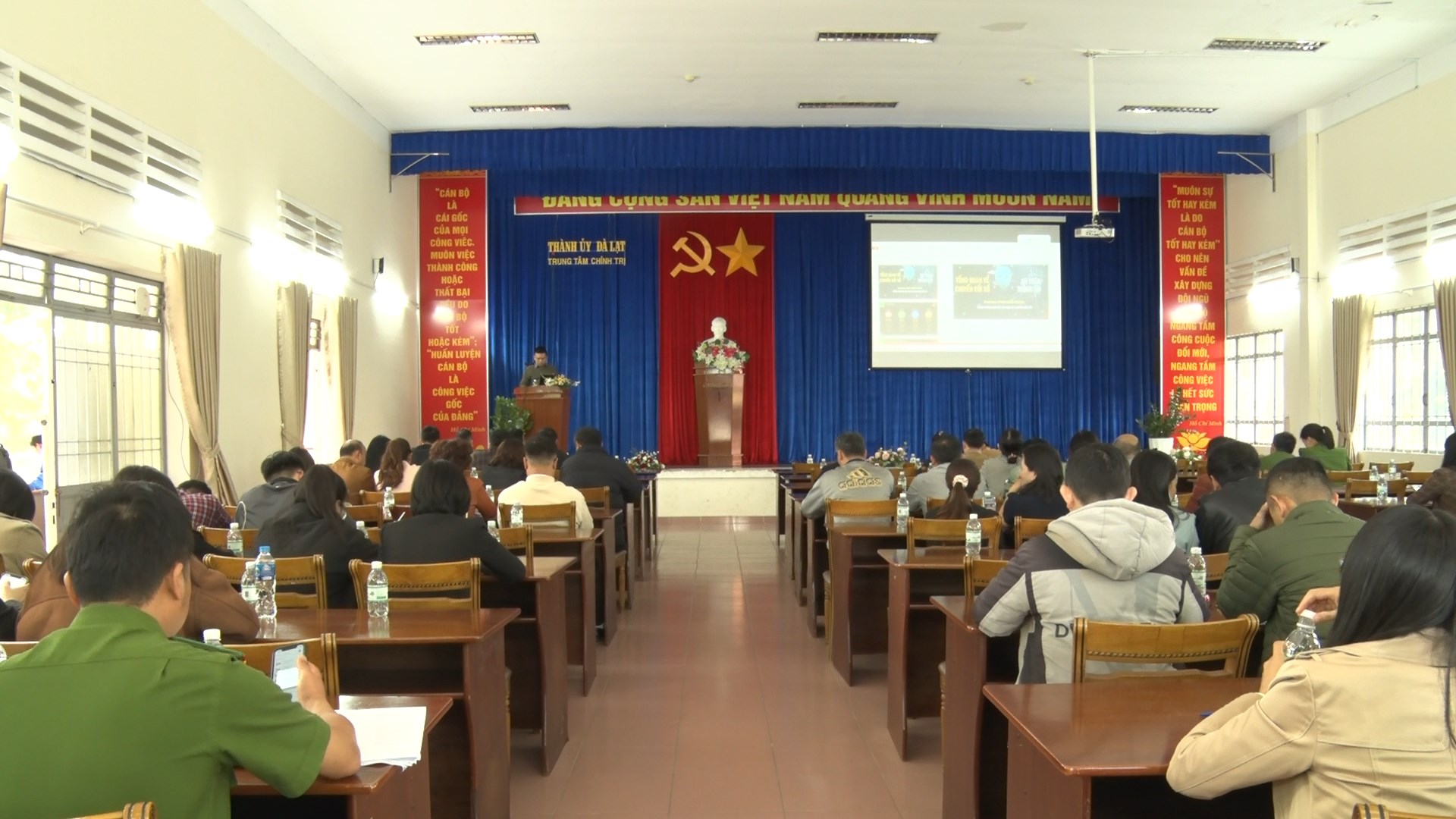 Đà Lạt: Gần 1.300 thành viên Tổ công nghệ số dự tập huấn về chuyển đổi số  