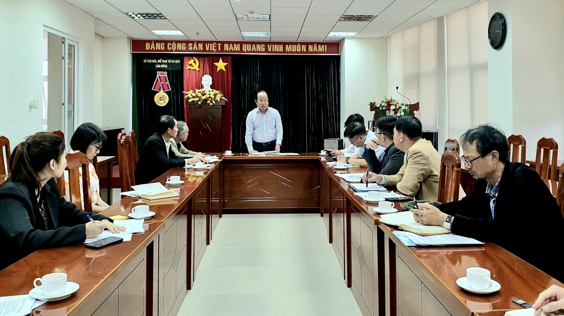 Rút kinh nghiệm và rà soát các nội dung chuẩn bị tổ chức Lễ bế mạc Tuần lễ vàng Du lịch Lâm Đồng