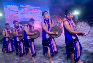 Lạc Dương: Liên hoan văn hóa cồng chiêng và trưng bày sản phẩm truyền thống các dân tộc, các trò chơi dân gian