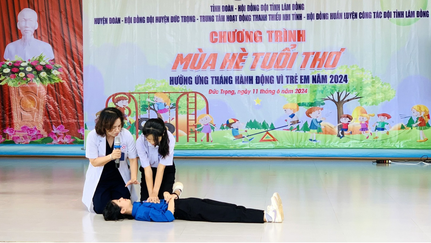 Nhiều hoạt động ý nghĩa trong chương trình Mùa hè tuổi thơ