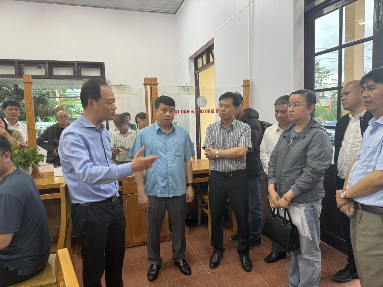 Các đồng chí lãnh đạo tỉnh đã yêu cầu Ban Thường vụ Huyện ủy Đức Trọng phải đảm bảo việc vận hành xã mới thông suốt ngay sau khi đi vào hoạt động