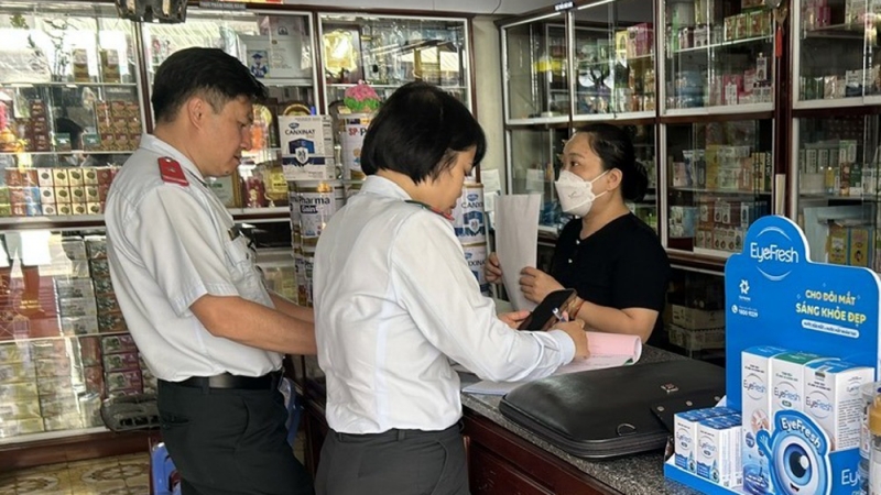 Đấu tranh, ngăn chặn và đẩy lùi hàng giả trong lĩnh vực y tế 