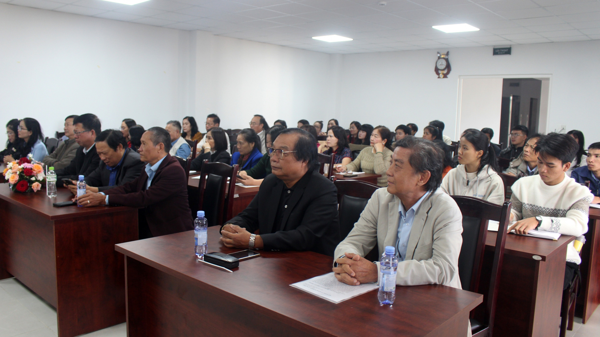 Quang cảnh lớp học