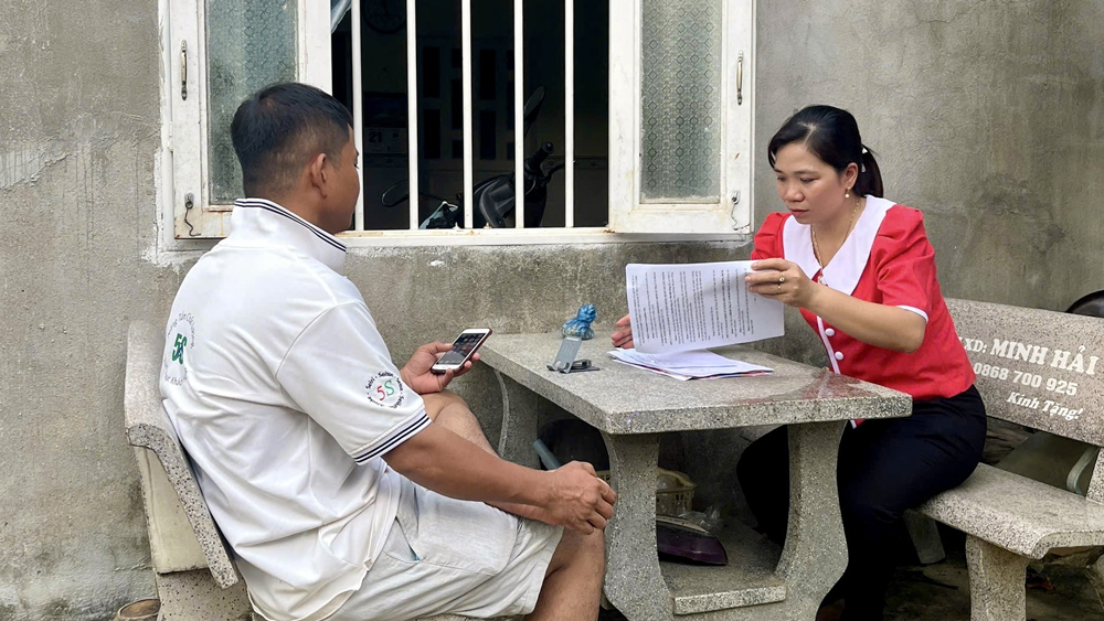 Vận động người dân ký cam kết thực hiện các biện pháp phòng chống dịch bệnh truyền nhiễm