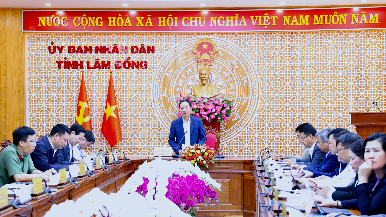 Chủ tịch UBND tỉnh Trần Hồng Thái chủ trì Hội nghị trực tuyến đánh giá về tình hình kinh tế - xã hội tháng 5