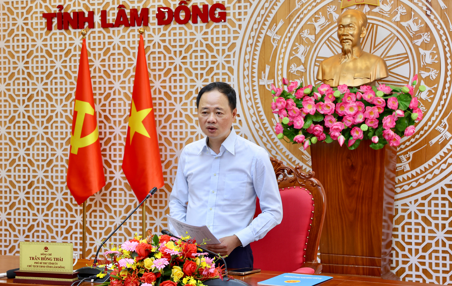 Chủ tịch UBND tỉnh Trần Hồng Thái kết luận Hội nghị