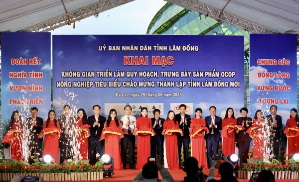 Khai mạc Không gian triển lãm quy hoạch; trưng bày, giới thiệu sản phẩm OCOP, nông nghiệp tiêu biểu, chào mừng thành lập tỉnh Lâm Đồng mới