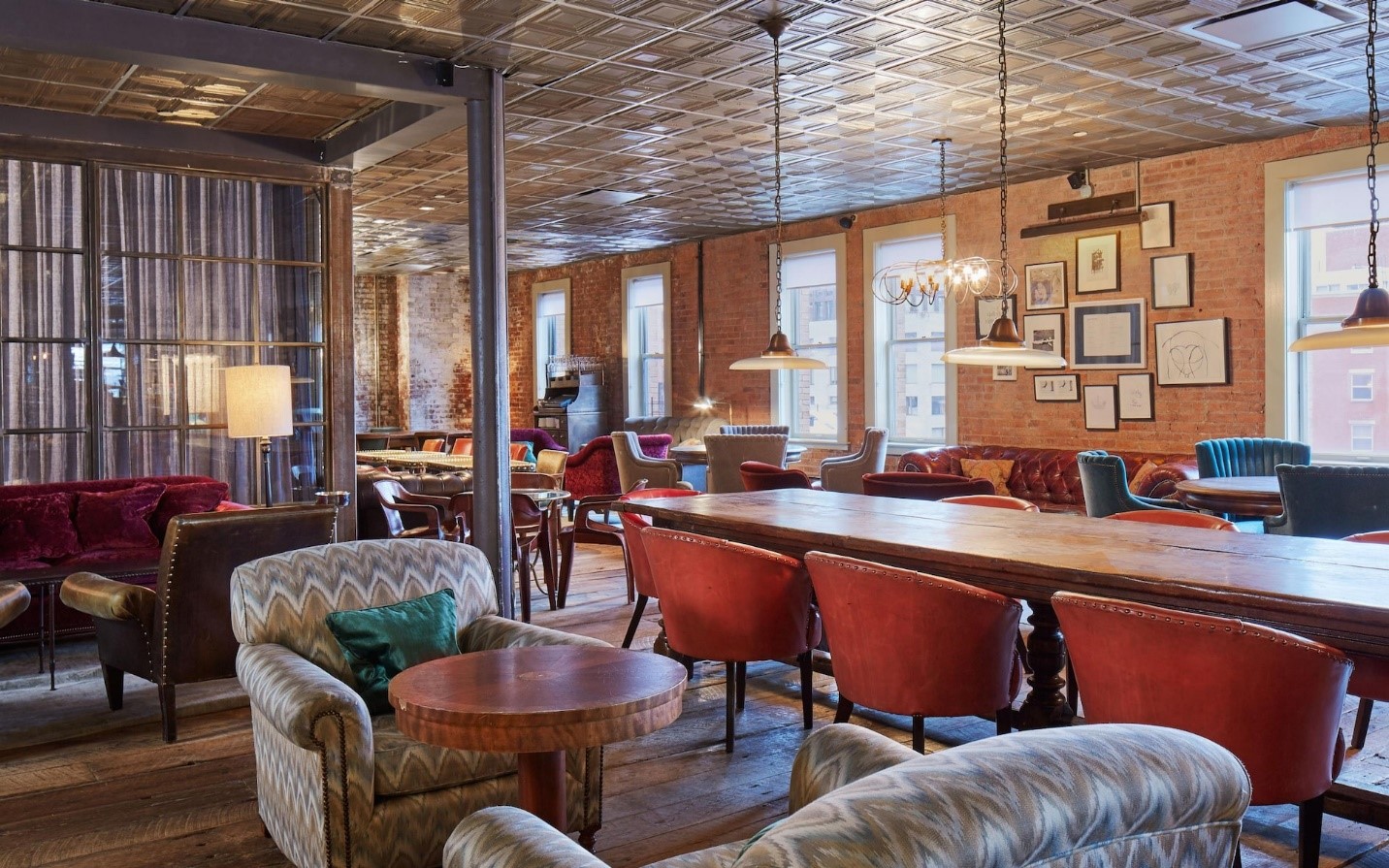 Soho House là câu lạc bộ thành viên riêng tư được yêu thích bởi sự tin cậy, kết nối phi thường. Ảnh: Vogue