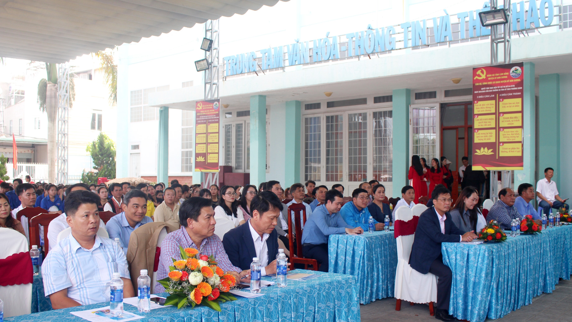 Đại biểu tham dự Lễ phát động