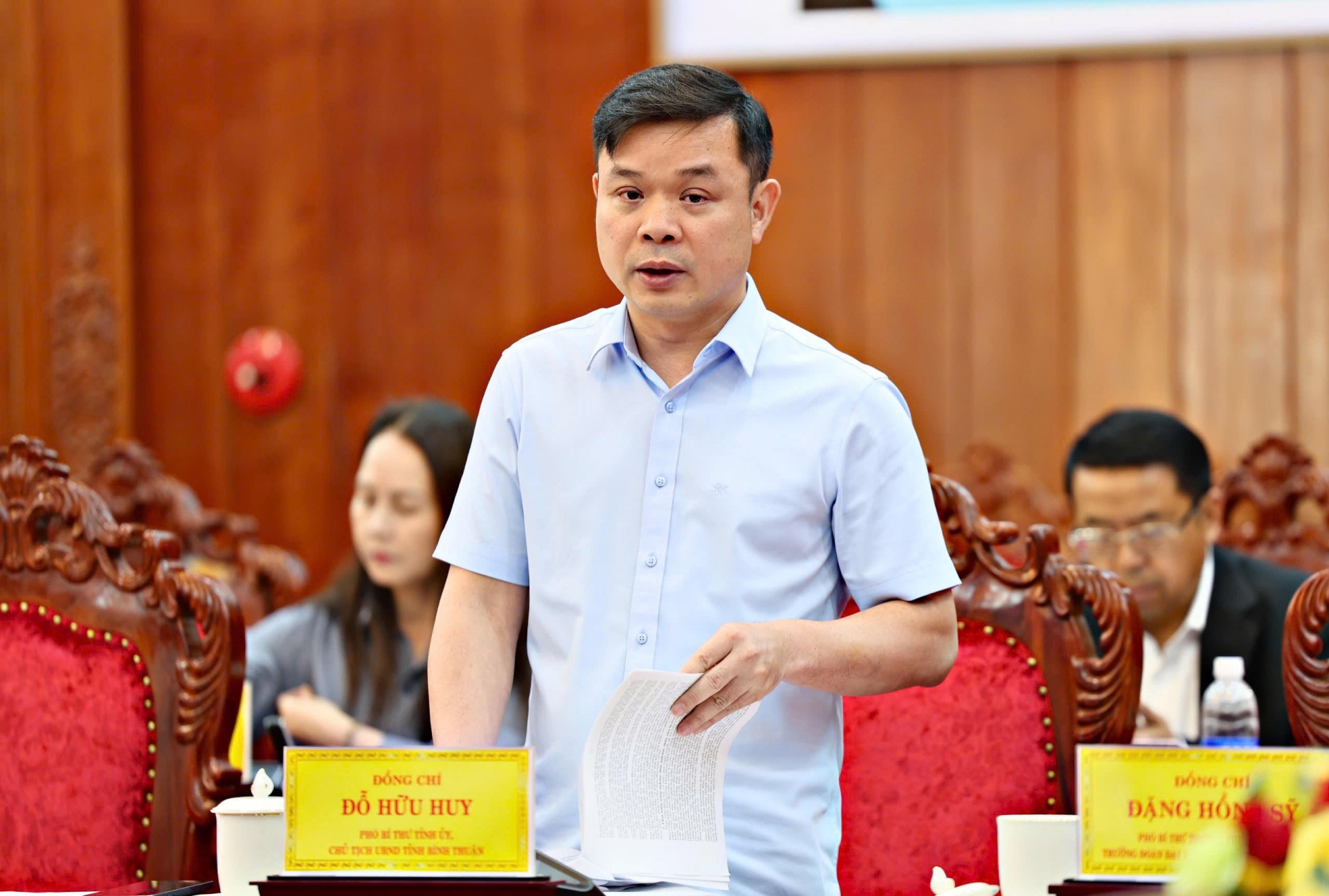 Đồng chí Đỗ Hữu Huy – Phó Bí thư Tỉnh uỷ, Chủ tịch UBND tỉnh Bình Thuận phát biểu