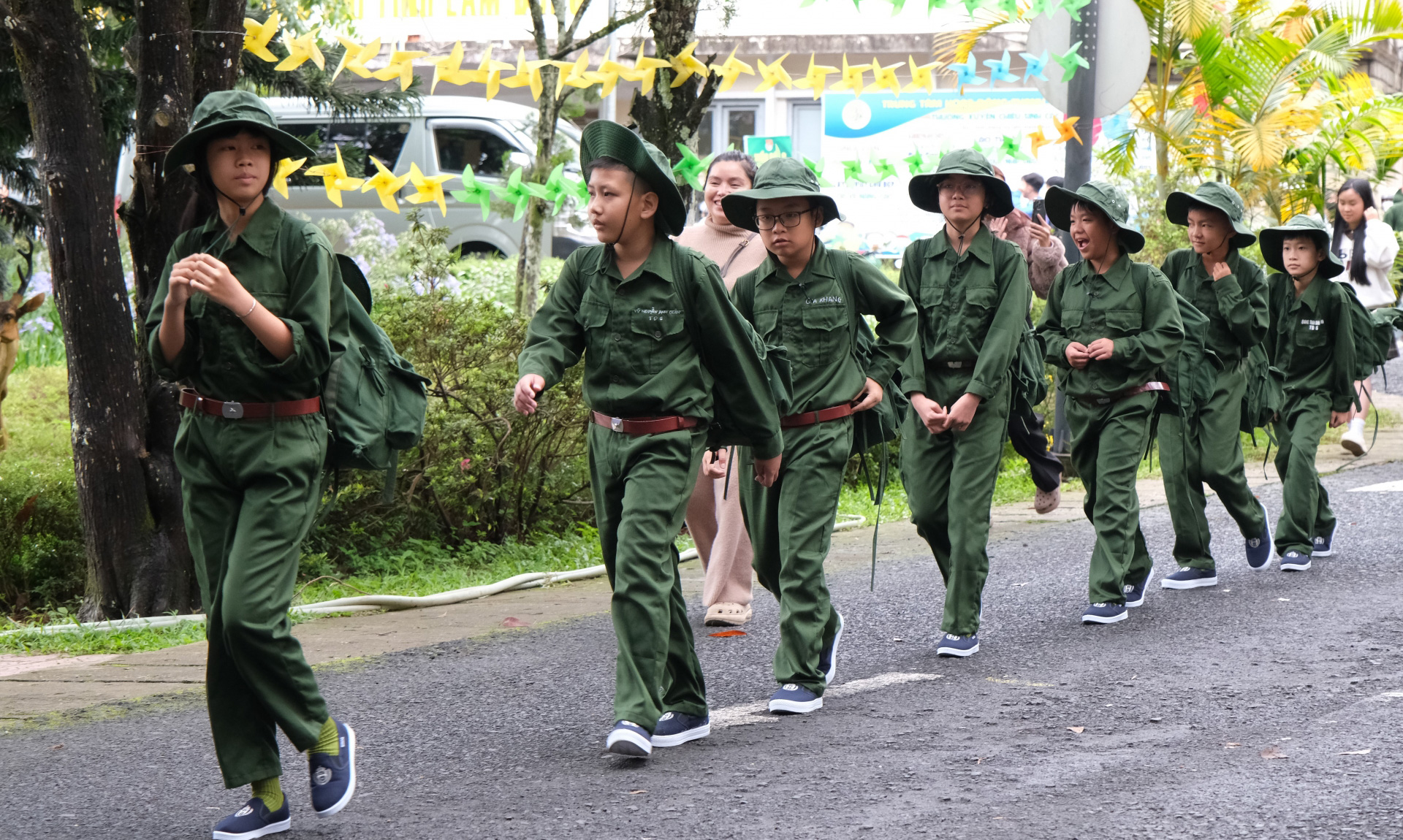 100 chiến sĩ nhí tham gia Học kỳ trong Quân đội năm 2025