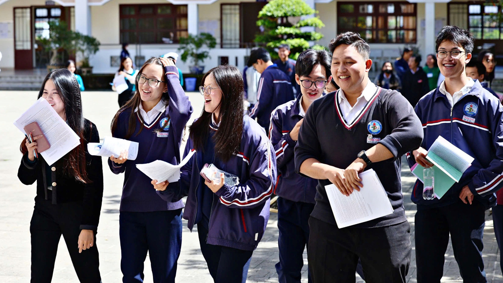 Kết thúc buổi thi đặc biệt