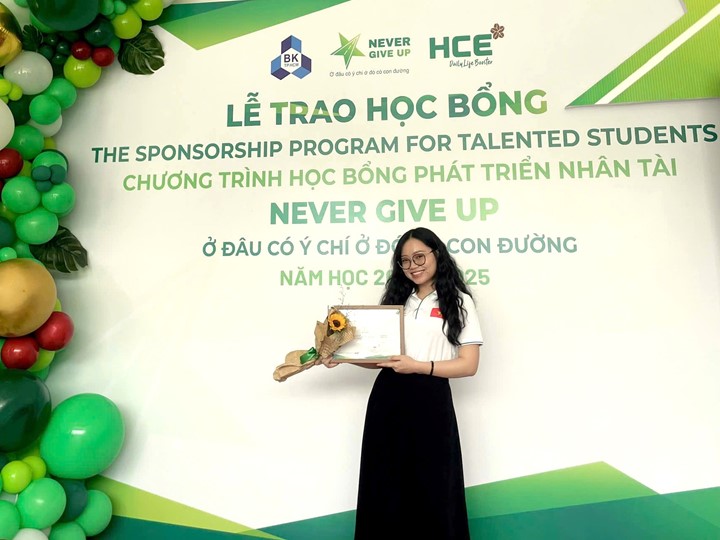 Lê Trúc Linh - Lớp Công nghệ Sinh học khóa 45, Khoa Sinh học, Trường Đại học Đà Lạt.