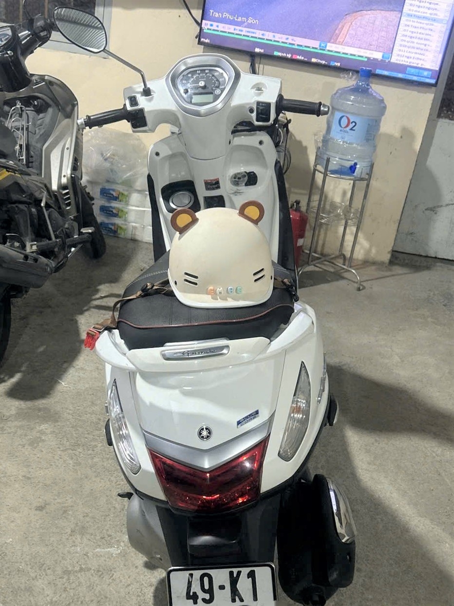 Chiếc xe máy, tang vật vụ trộm được Công an phường Lộc Tiến thu hồi